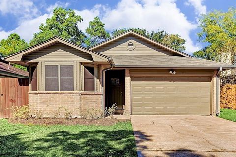 Photo of 20622 Broughwood Circle, Katy, TX 77449 (MLS # 97262429)