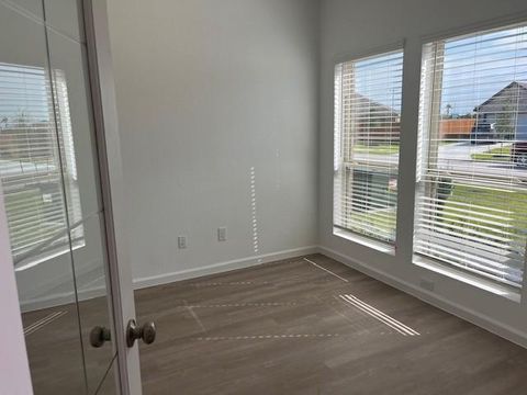 6306 Breakaway Grove Drive Katy TX 77493