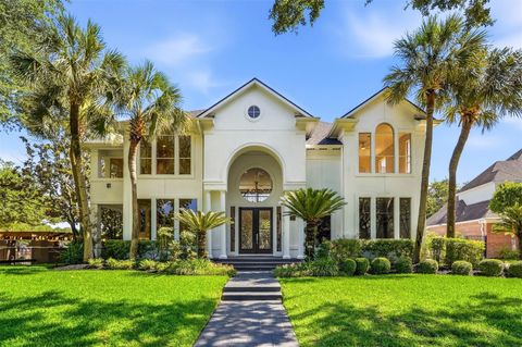 Photo of 21 Harbor View Drive, Sugar Land, TX 77479 (MLS # 18742261)