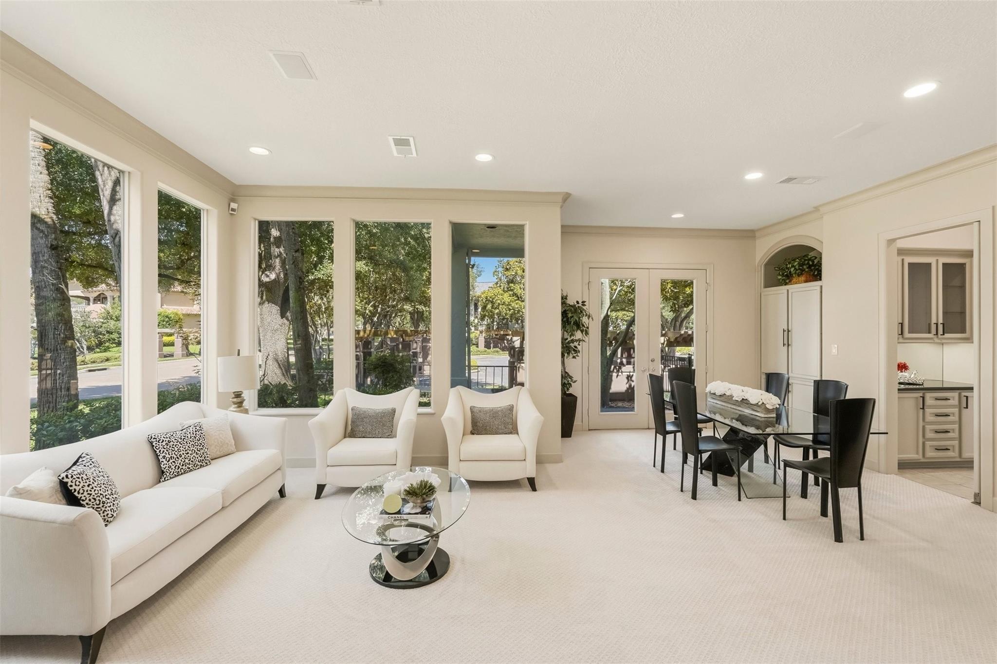 Sugar Land, Texas, 77479, United States, 5 Bedrooms Bedrooms, ,5 BathroomsBathrooms,Residential,Active,2051994