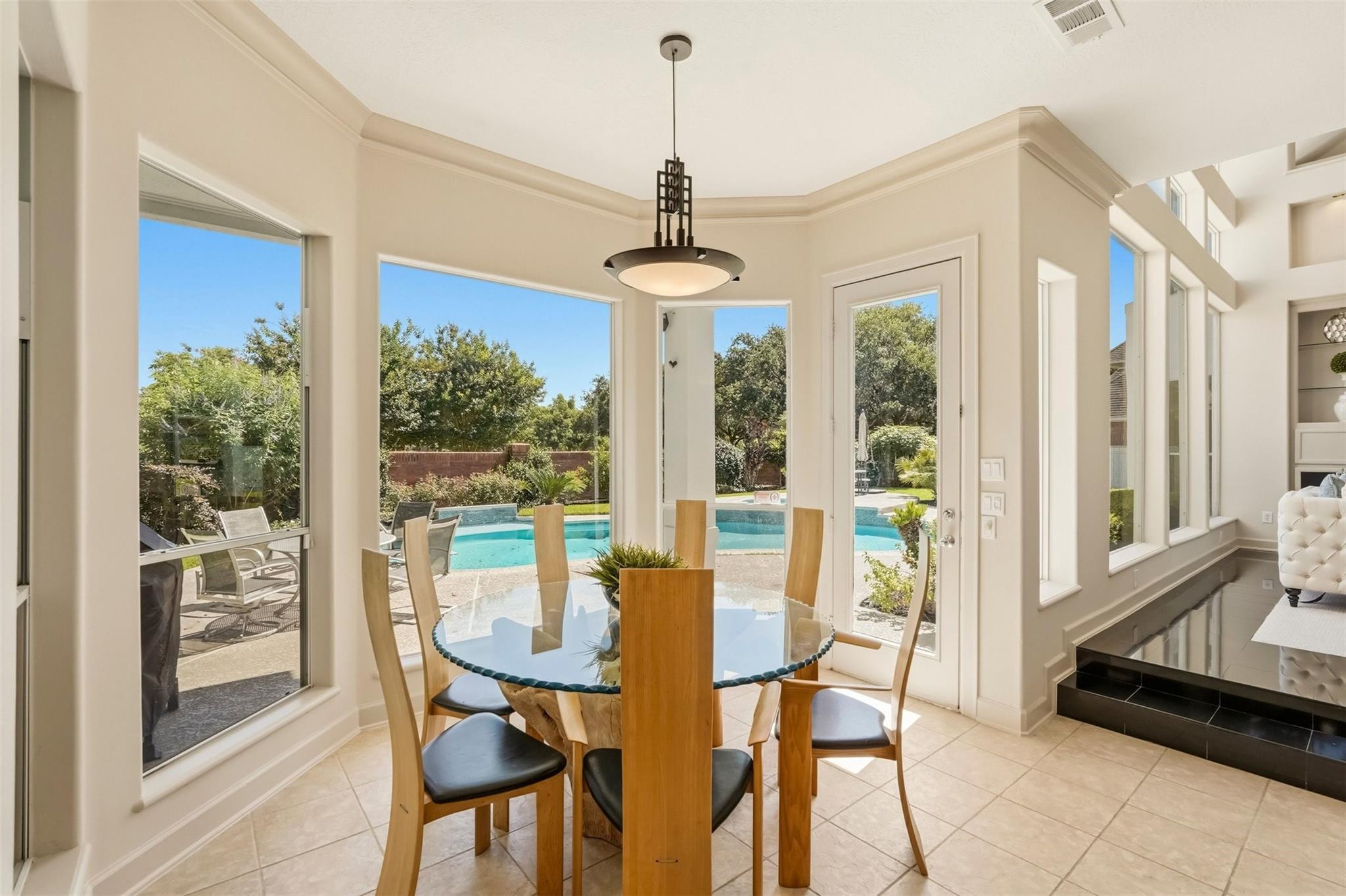 Sugar Land, Texas, 77479, United States, 5 Bedrooms Bedrooms, ,5 BathroomsBathrooms,Residential,Active,2051994