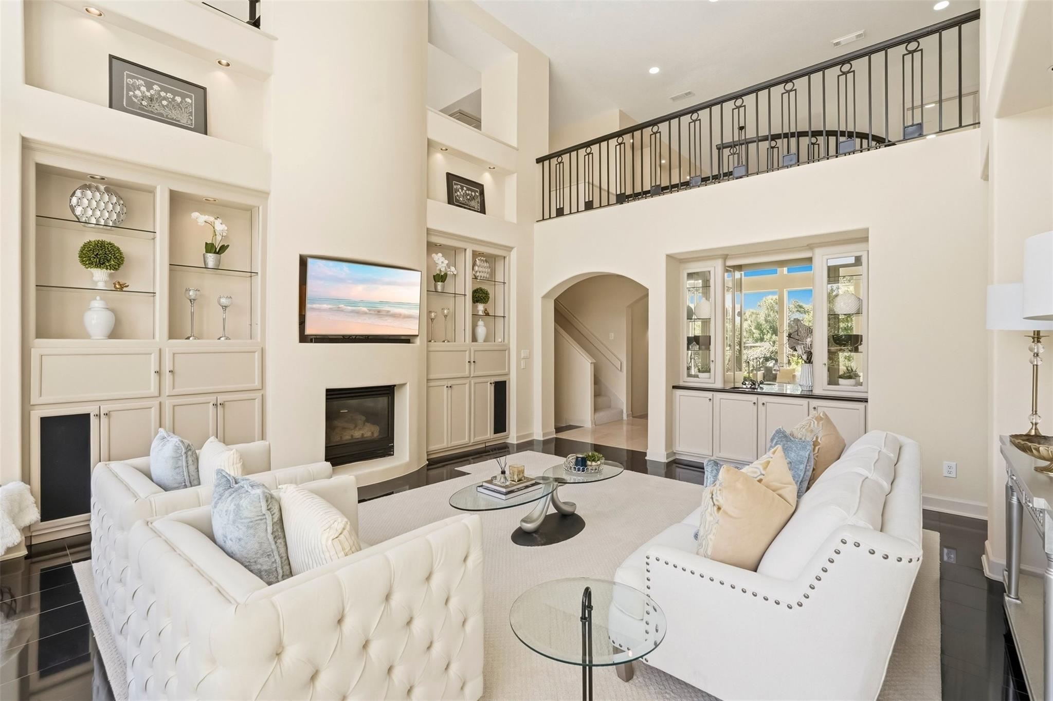 Sugar Land, Texas, 77479, United States, 5 Bedrooms Bedrooms, ,5 BathroomsBathrooms,Residential,Active,2051994