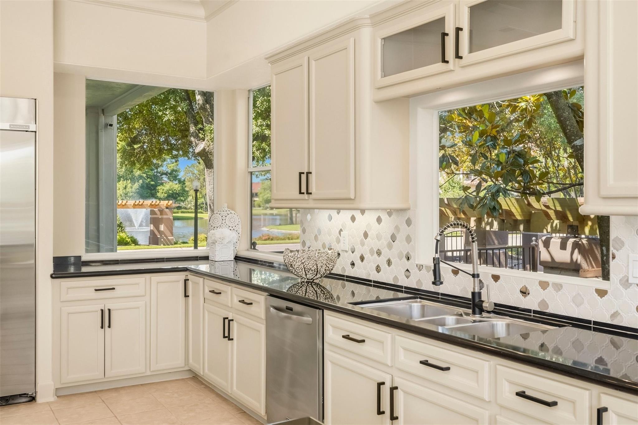 Sugar Land, Texas, 77479, United States, 5 Bedrooms Bedrooms, ,5 BathroomsBathrooms,Residential,Active,2051994