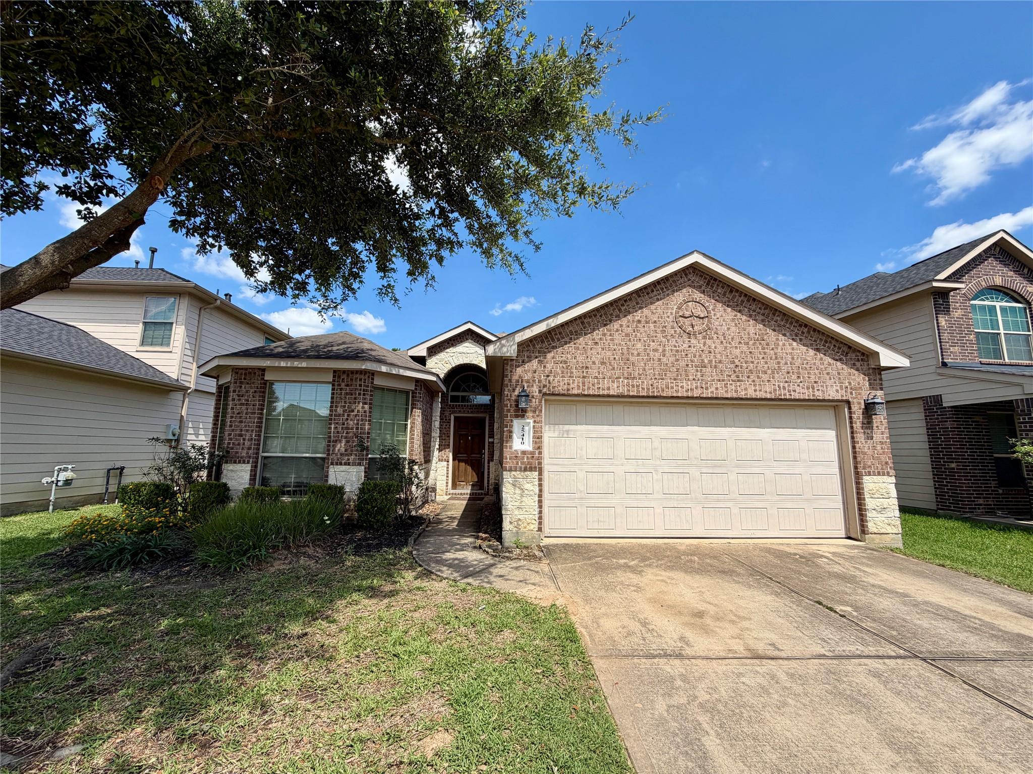 25410 Saddlebrook Champion Way