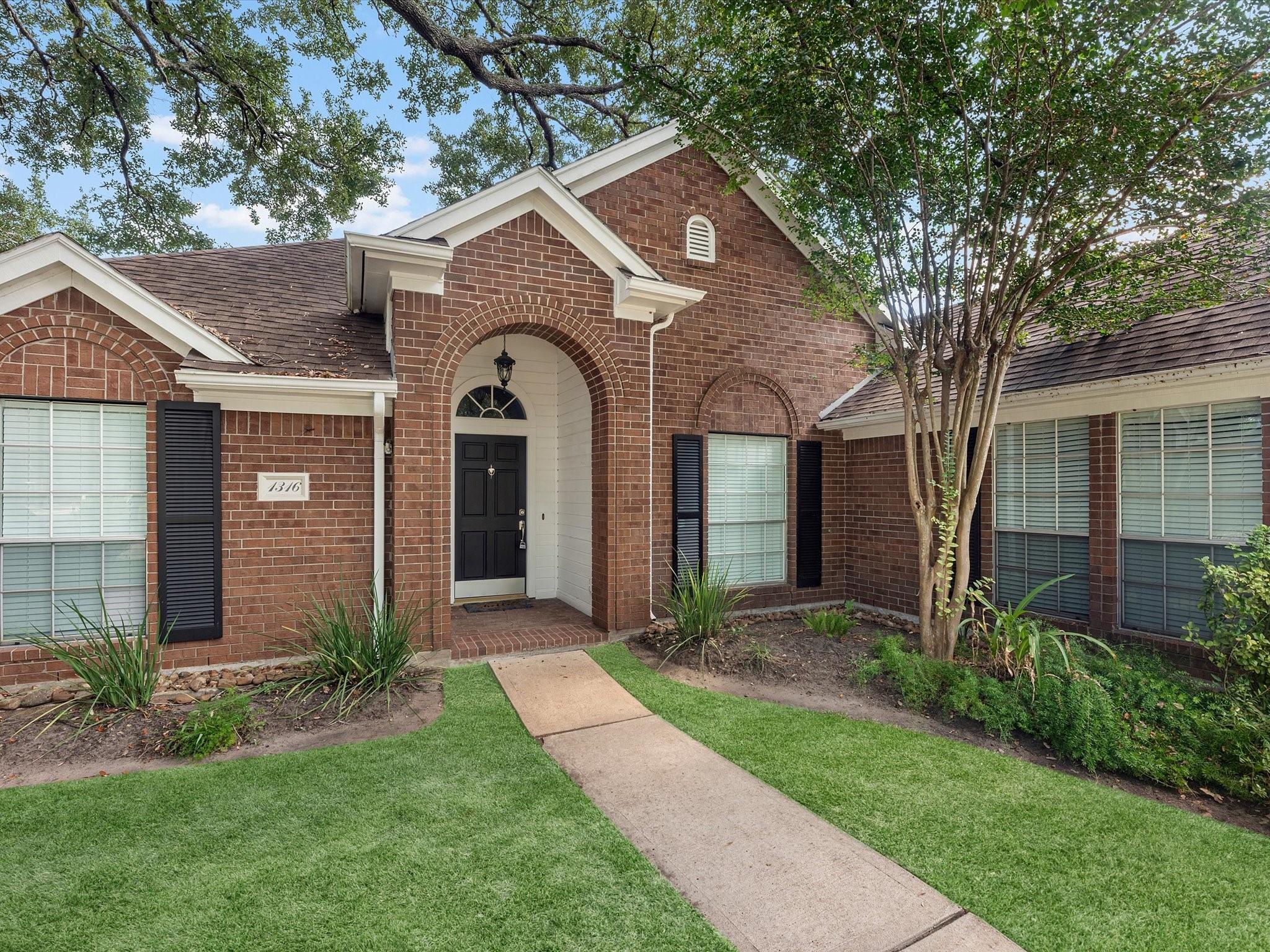 1316 Danielle Lane