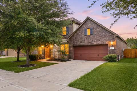Photo of 20611 Stonetrail Road, Richmond, TX 77407 (MLS # 59427617)