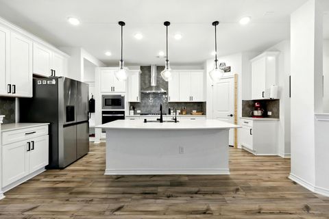 Photo of 15727 Rosemary Hill Lane, Conroe, TX 77302 (MLS # 9390750)