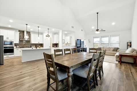 Photo of 15727 Rosemary Hill Lane, Conroe, TX 77302 (MLS # 9390750)
