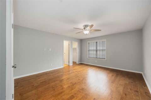 Tiny photo for 9850 Pagewood Lane #1305, Houston, TX 77042 (MLS # 76796318)