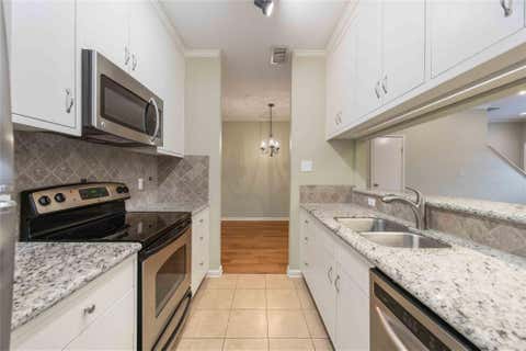 Tiny photo for 9850 Pagewood Lane #1305, Houston, TX 77042 (MLS # 76796318)