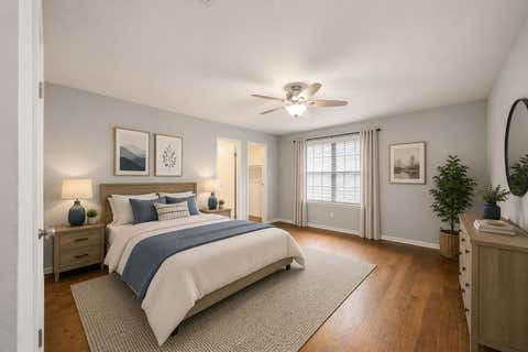 Tiny photo for 9850 Pagewood Lane #1305, Houston, TX 77042 (MLS # 76796318)
