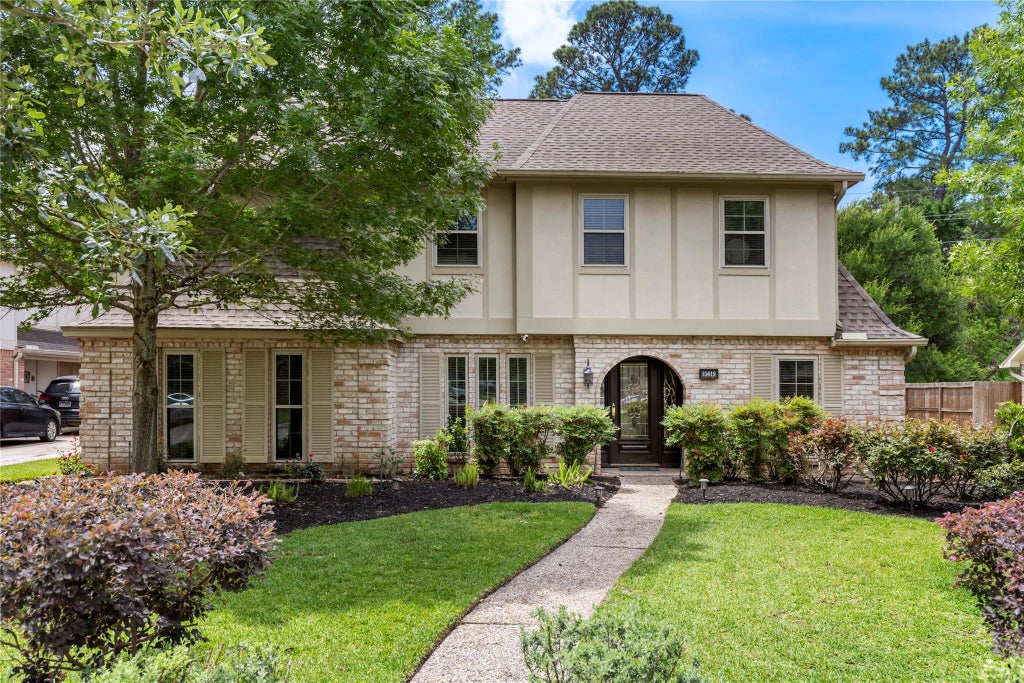 Photo of 15619 Pebble Bend Drive, Houston, TX 77068 (MLS # 84236918)