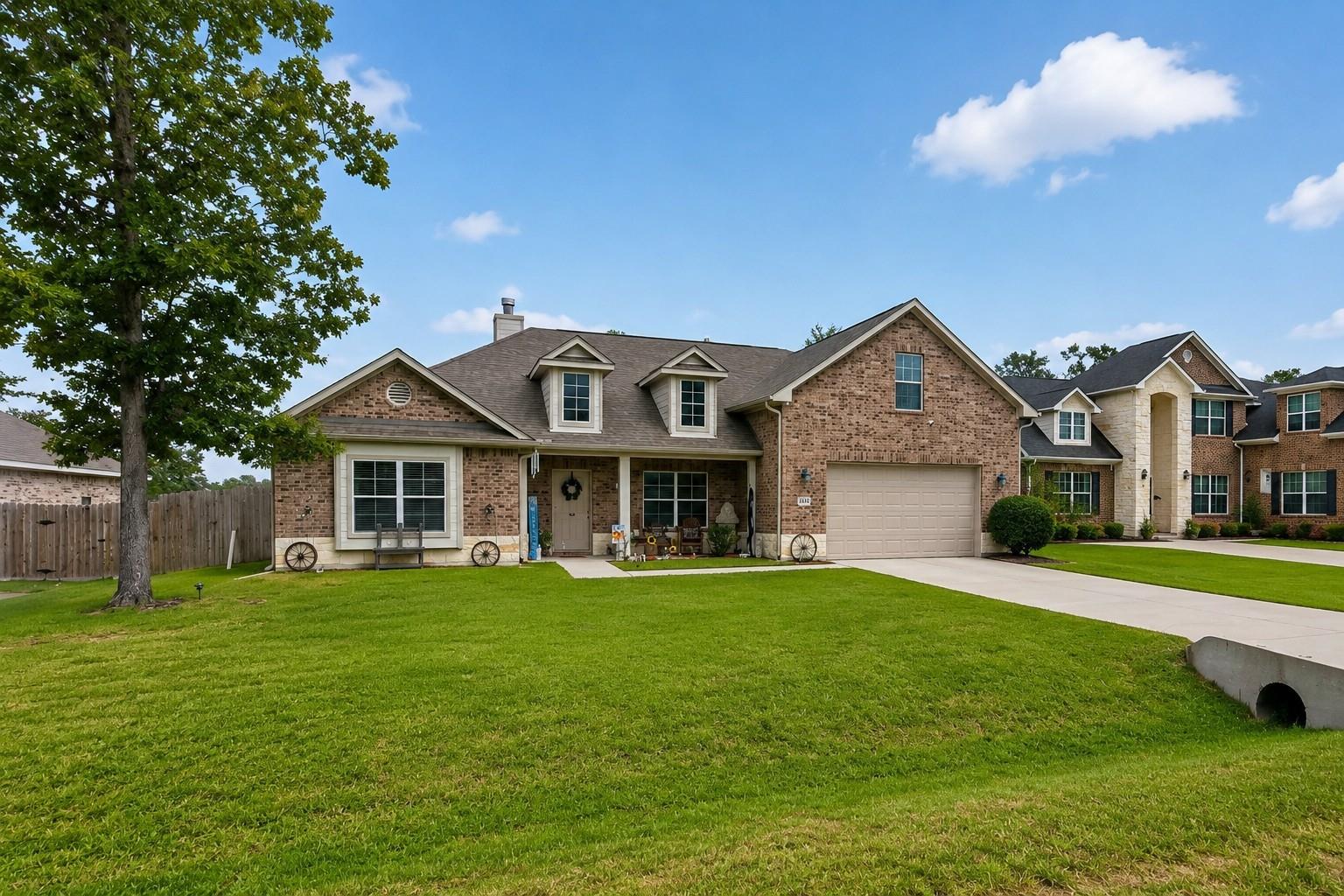 12324 N Chestnut Hills Drive