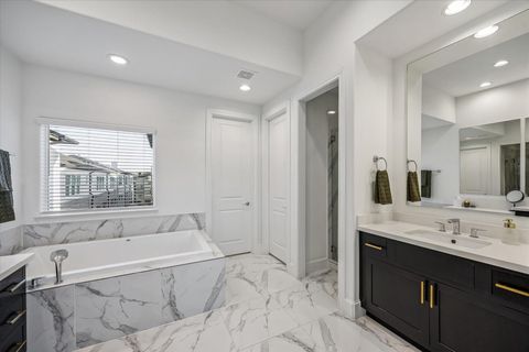 Tiny photo for 6023 Matthew Oaks Place, Houston, TX 77007 (MLS # 22349022)