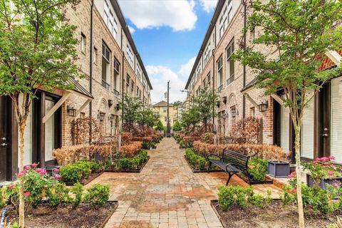 Tiny photo for 6023 Matthew Oaks Place, Houston, TX 77007 (MLS # 22349022)