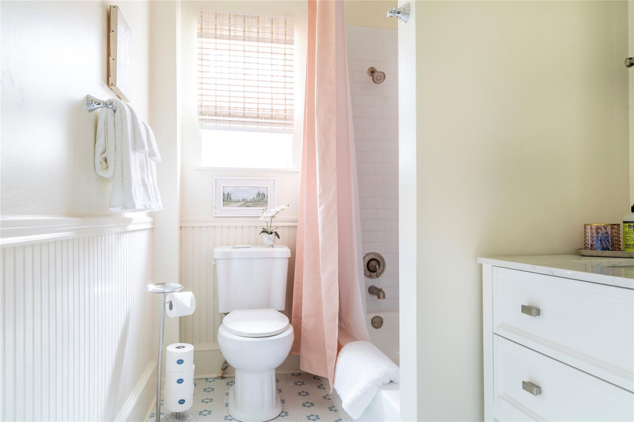 449 & 457 E Colorado Street