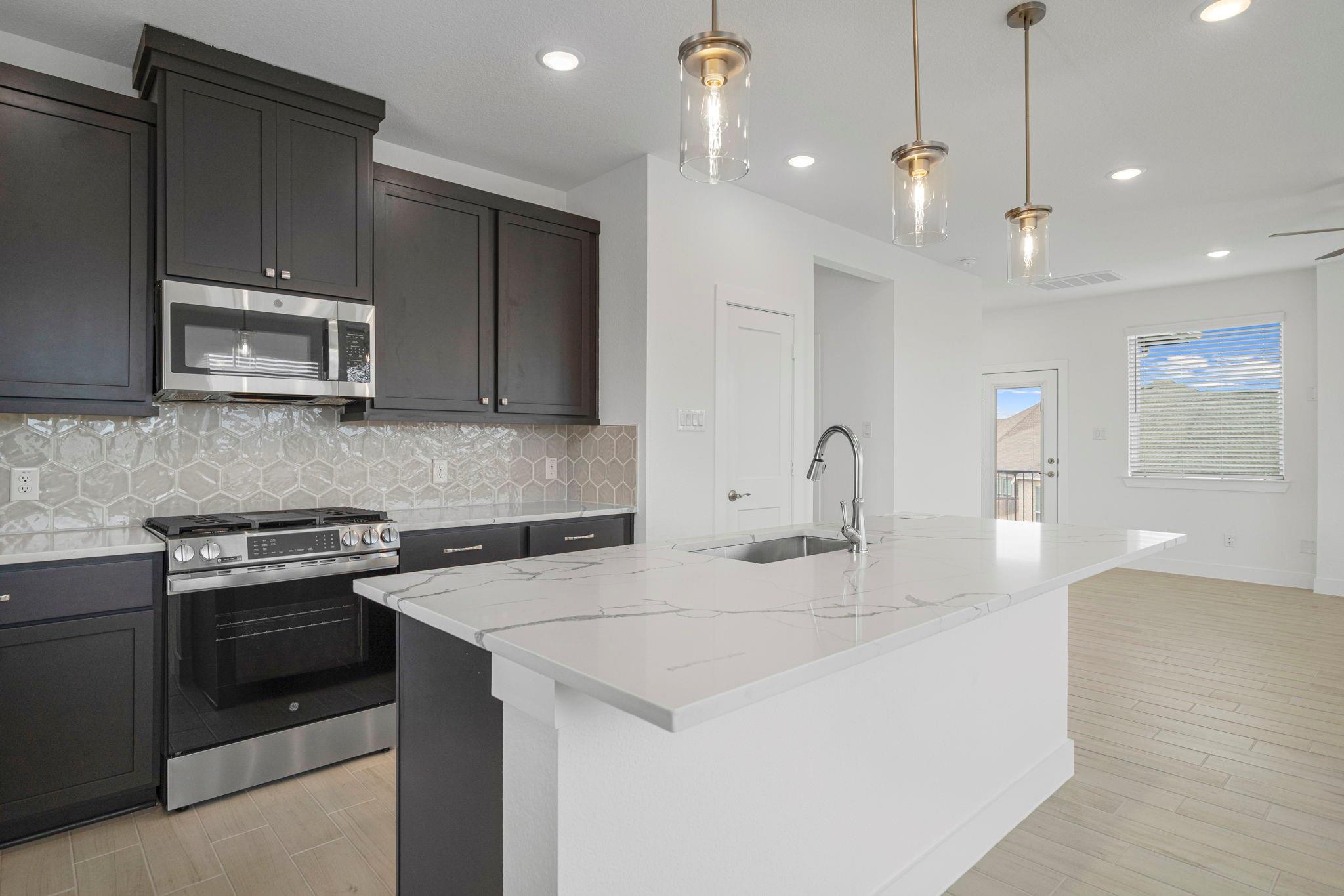 24003 Breezy Bank Trail