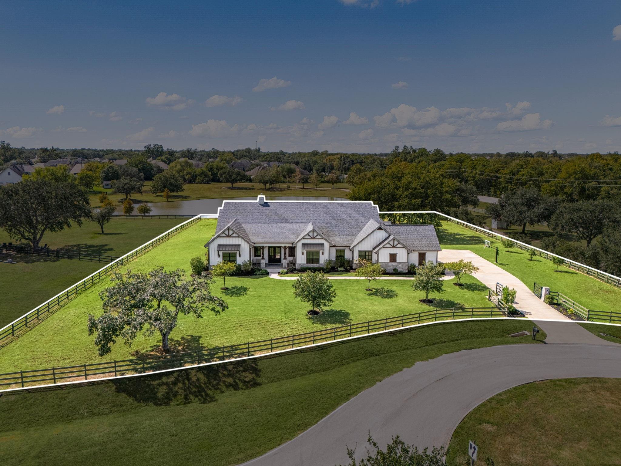 5627 Fulbrook Shores Trace