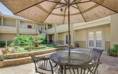 Photo of 4727 W Alabama Street #2214, Houston, TX 77027 (MLS # 34951935)