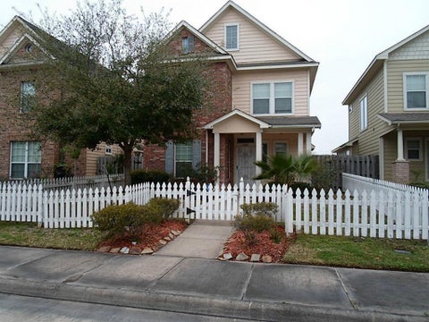Photo of 14434 Summer Garden Drive, Houston, TX 77083 (MLS # 77055933)