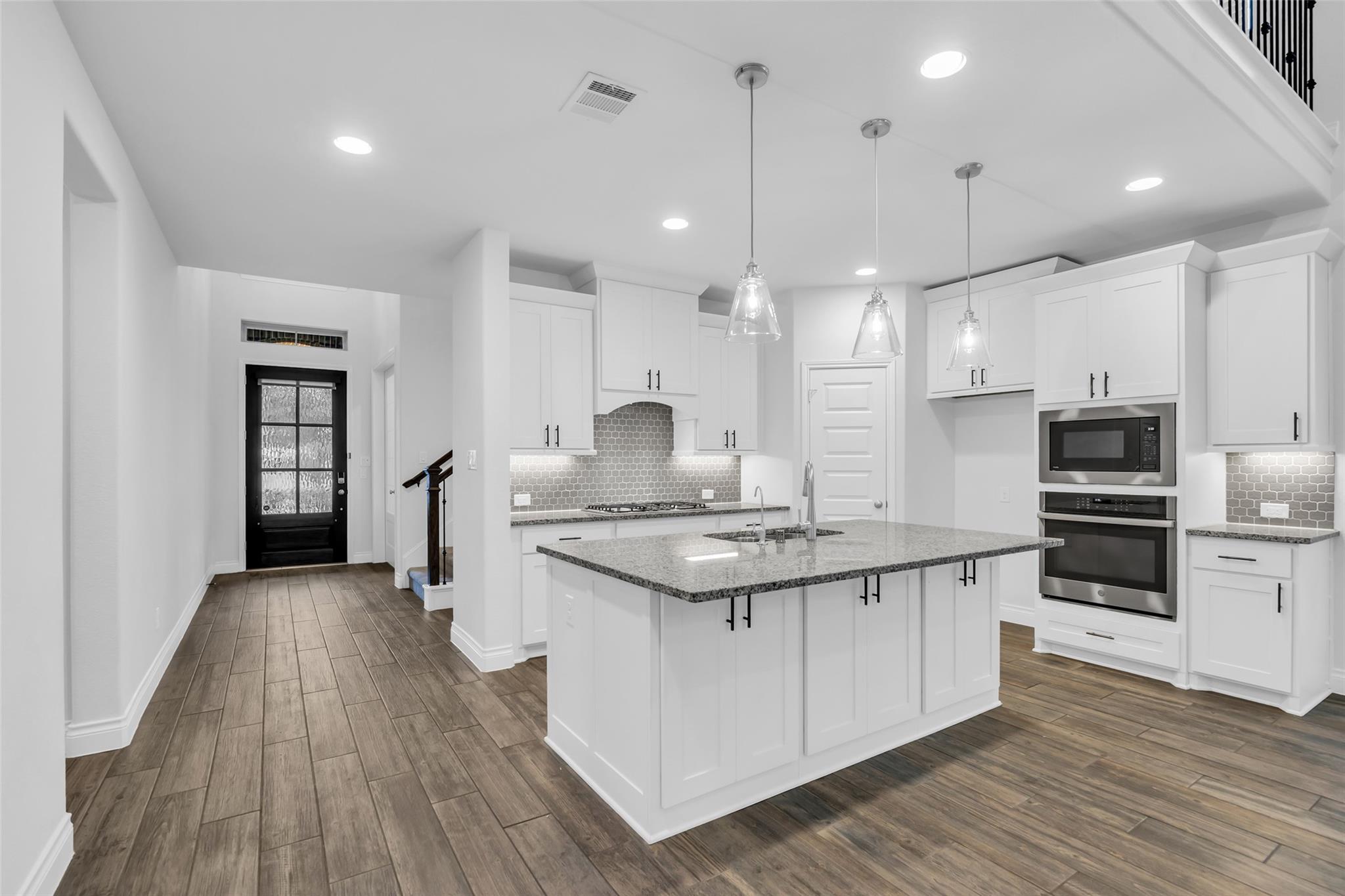 138 S Carson Cub Court