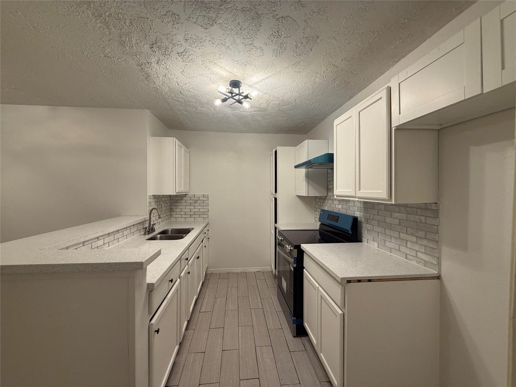 Photo of 8553 Wilcrest Drive, Houston, TX 77099 (MLS # 42467892)