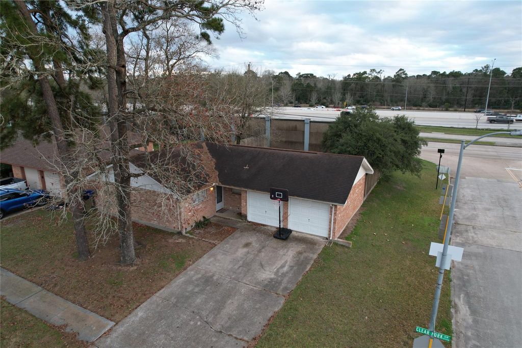 Photo of 11002 Clear Fork Drive, Humble, TX 77396 (MLS # 86606610)