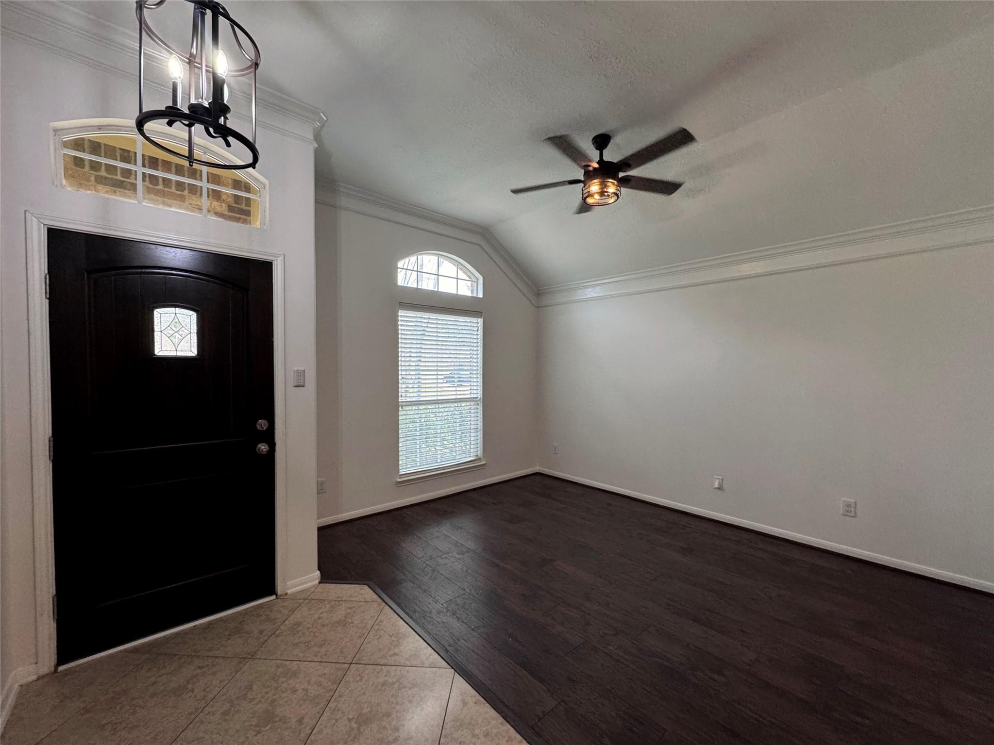 9023 Kinnel Lane
