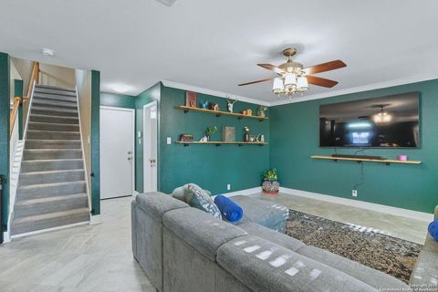 Tiny photo for 663 Lynx Mountain, San Antonio, TX 78251 (MLS # 29732019)