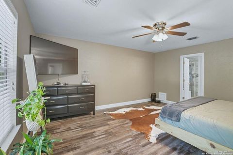 Tiny photo for 663 Lynx Mountain, San Antonio, TX 78251 (MLS # 29732019)