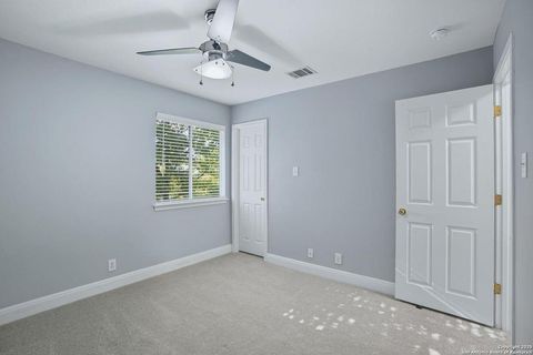 Tiny photo for 663 Lynx Mountain, San Antonio, TX 78251 (MLS # 29732019)