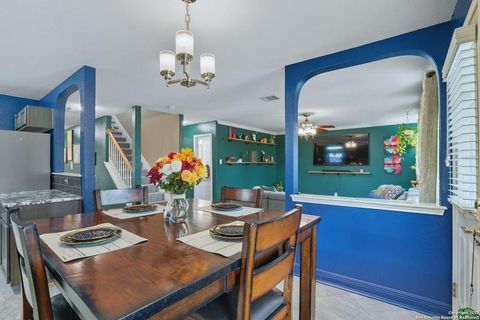 Tiny photo for 663 Lynx Mountain, San Antonio, TX 78251 (MLS # 29732019)