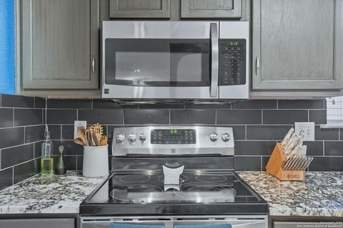 Tiny photo for 663 Lynx Mountain, San Antonio, TX 78251 (MLS # 29732019)