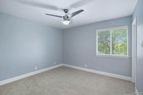 Tiny photo for 663 Lynx Mountain, San Antonio, TX 78251 (MLS # 29732019)
