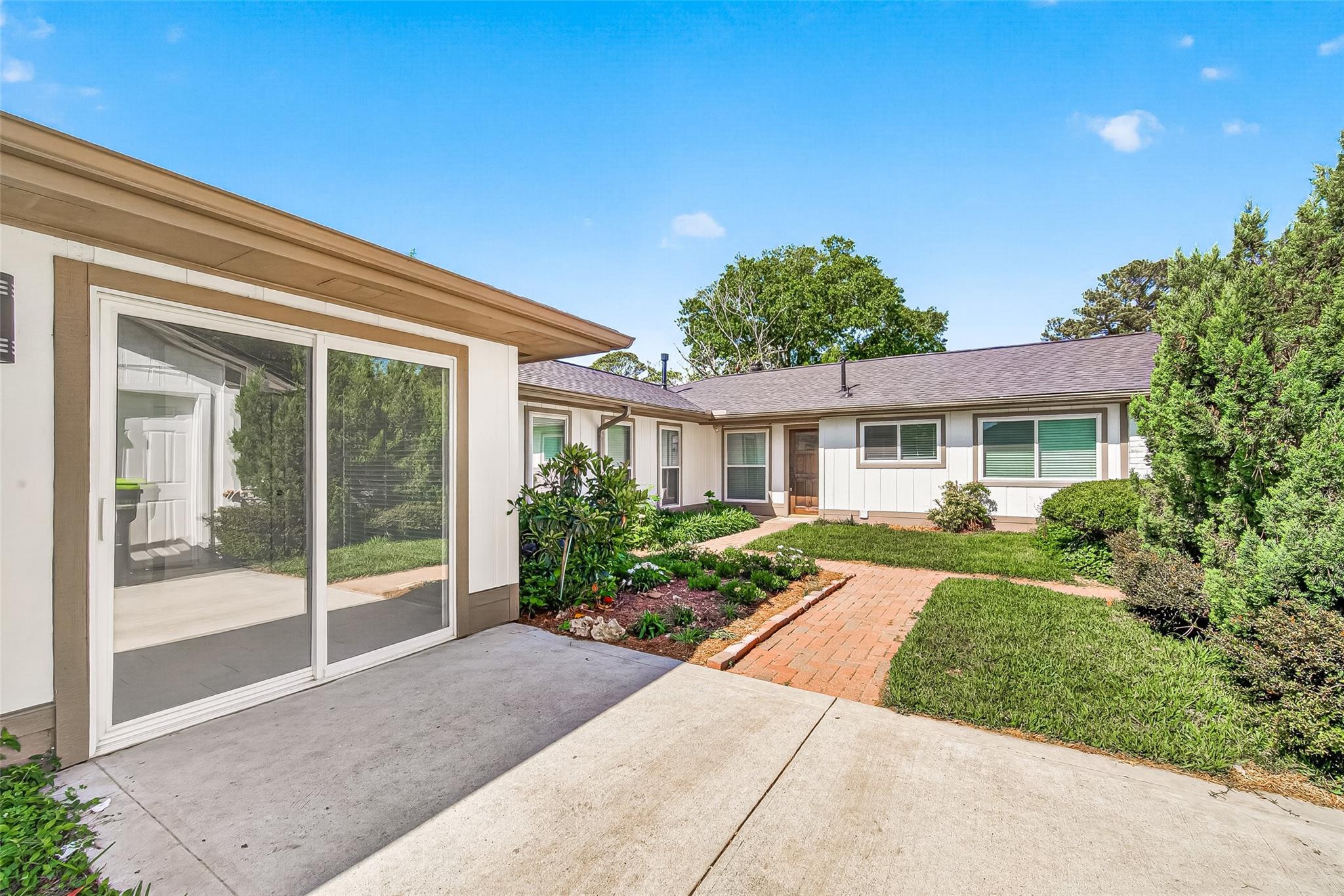 12707 Pantano Drive