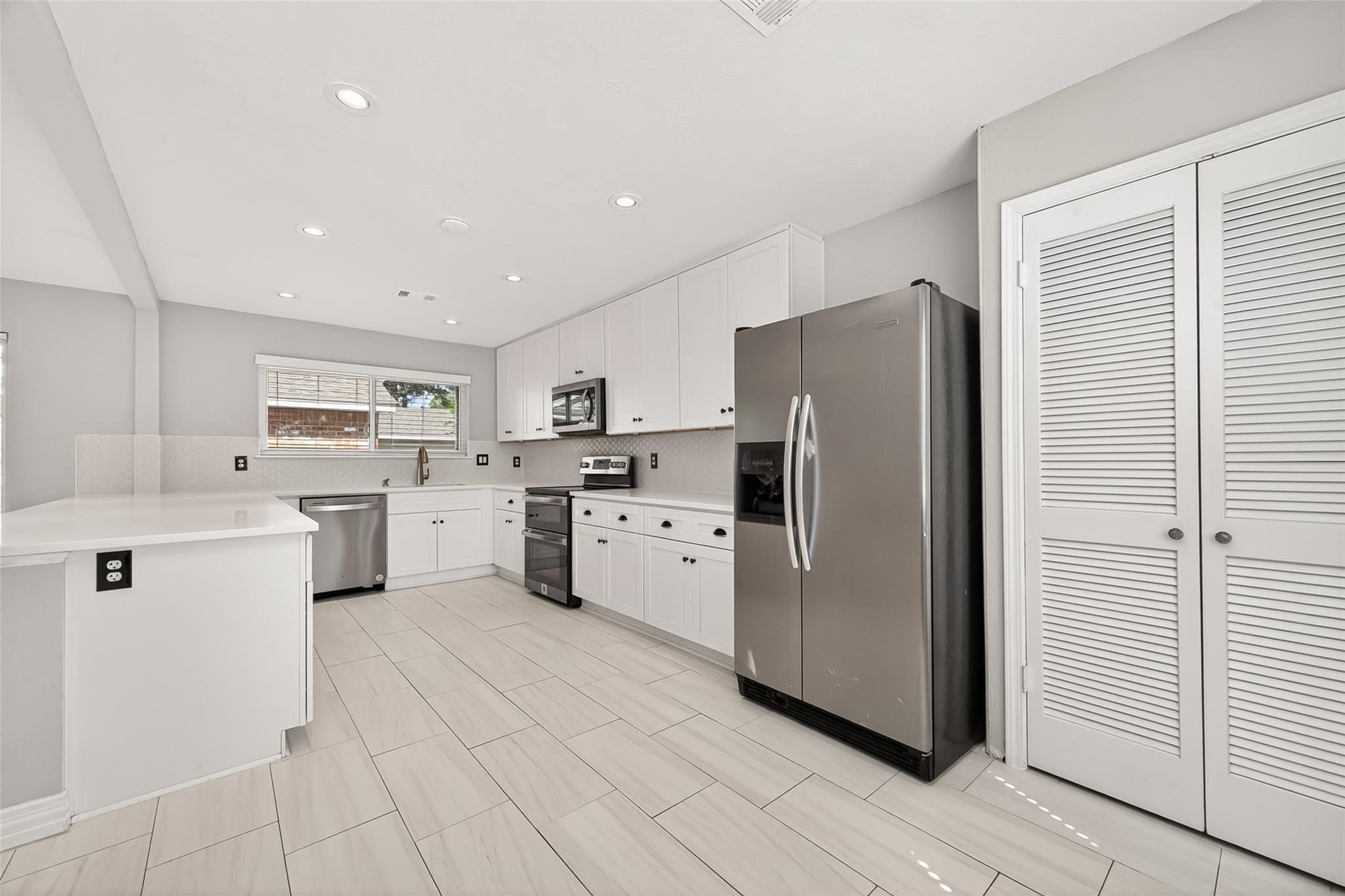 12707 Pantano Drive