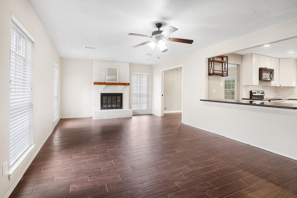 Photo of 3226 Brookgreen Drive, Houston, TX 77339 (MLS # 24964155)