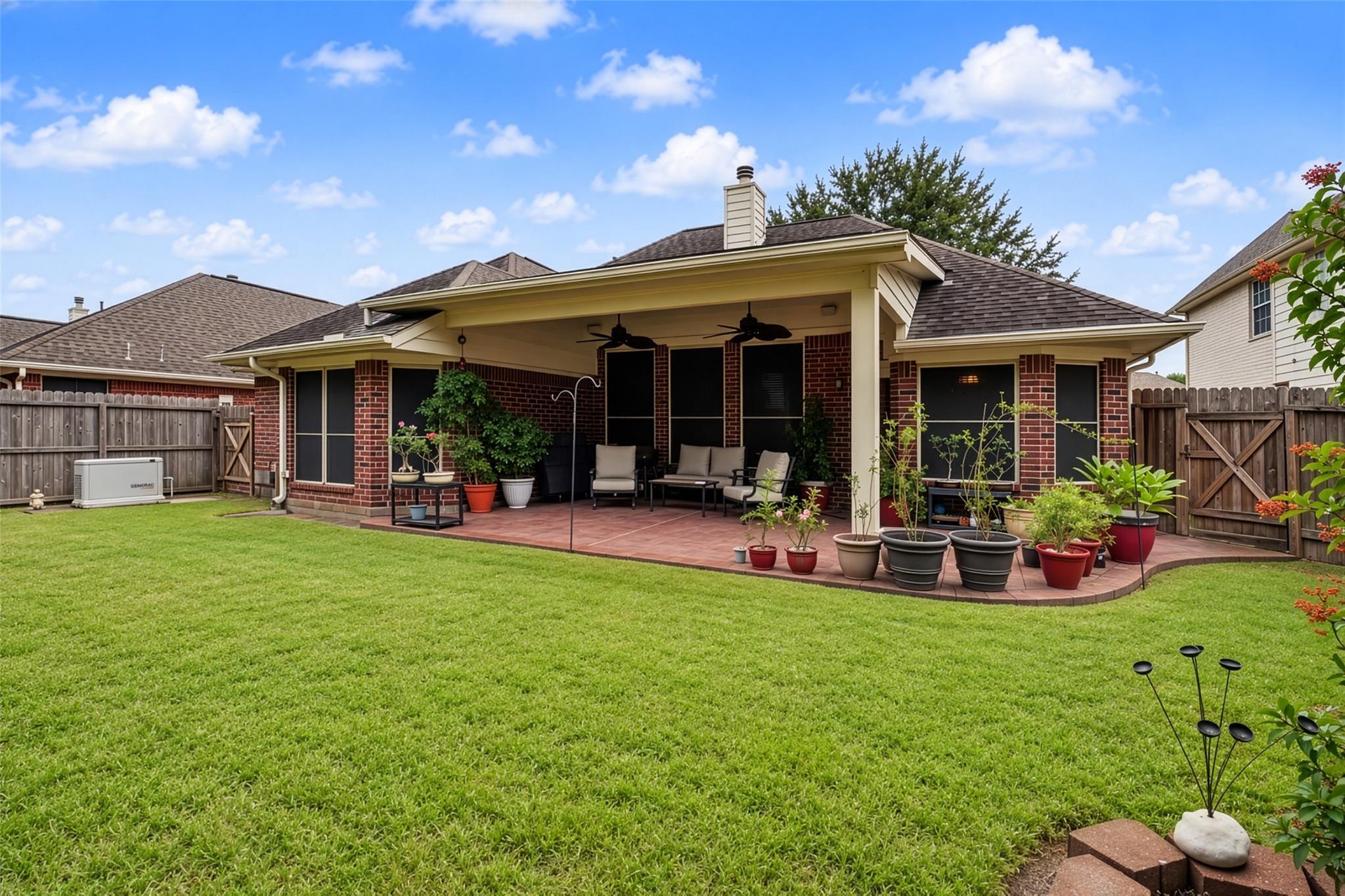 1918 Oakwood Court Drive