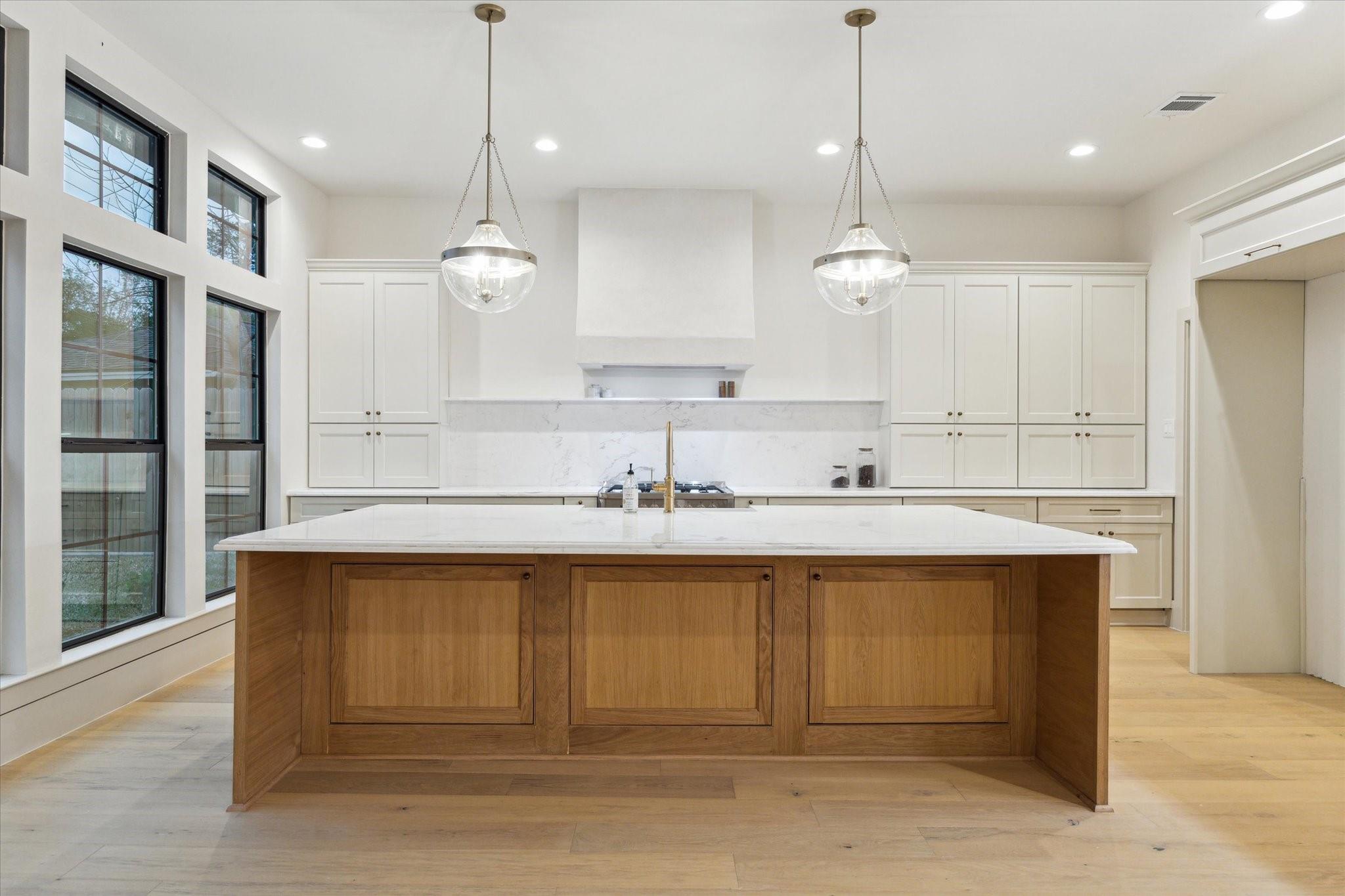 10043 Briarwild Lane