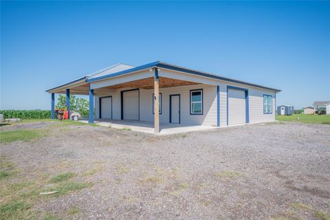 Photo of 1015 Fm 960 Road, El Campo, TX 77437 (MLS # 22567654)