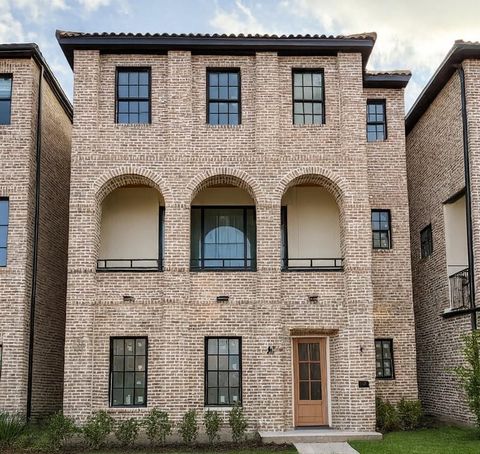 Photo of 7543 Ciano Lane, Houston, TX 77055 (MLS # 28643570)
