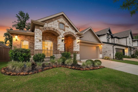 Photo of 7511 Enchanted Rock Court, Porter, TX 77365 (MLS # 30917759)