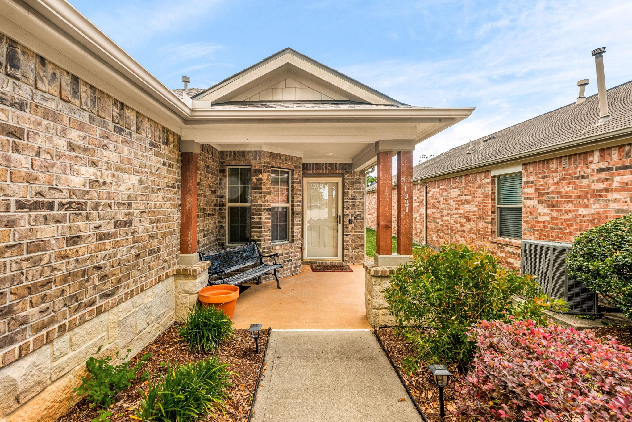 1031 Oleander Way