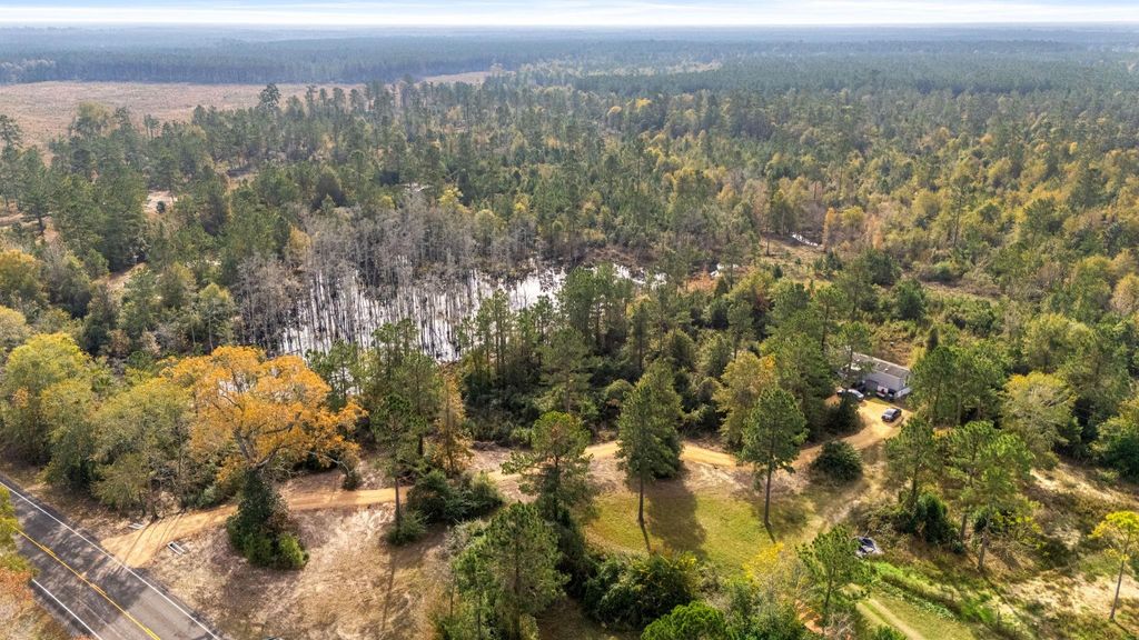 Photo of 17300 Fm 943, Livingston, TX 77351 (MLS # 79666606)