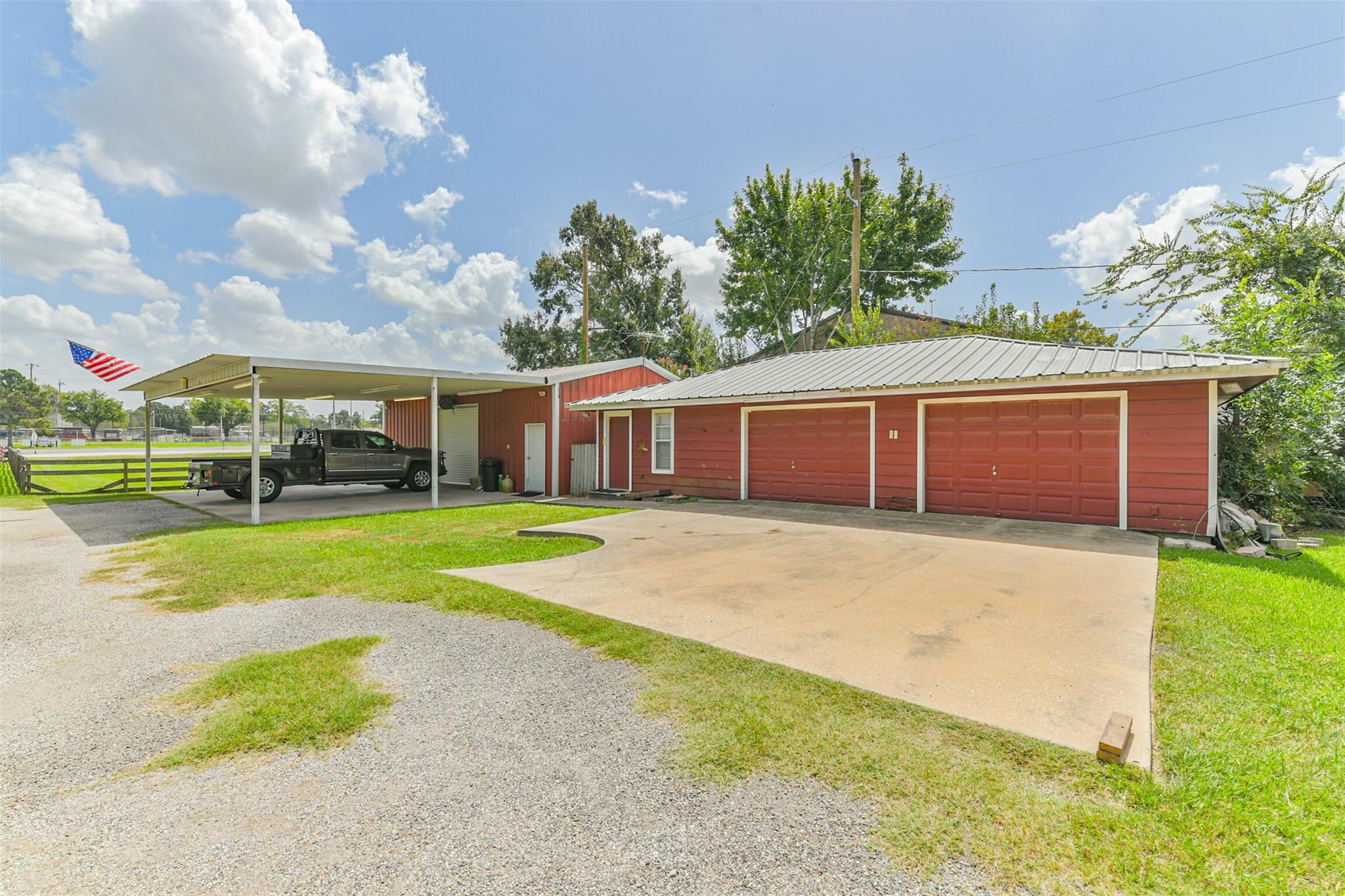 307 W Hufsmith Road