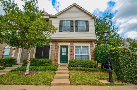 Photo of 2930 Grants Lake Boulevard #2604, Sugar Land, TX 77479 (MLS # 11274982)