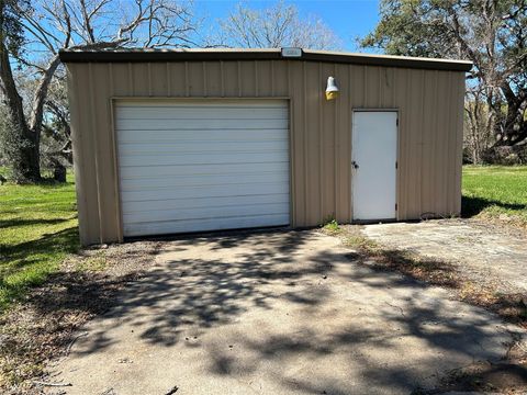 Vacant Land For Sale - 342 Bluebonnet Drive<br/> Jones Creek, TX 77541