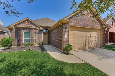 Photo of 10022 Elkwood Glen Lane, Tomball, TX 77375 (MLS # 89588436)