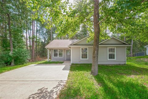 Photo of 10680 Royal York Drive, Conroe, TX 77303 (MLS # 78227079)