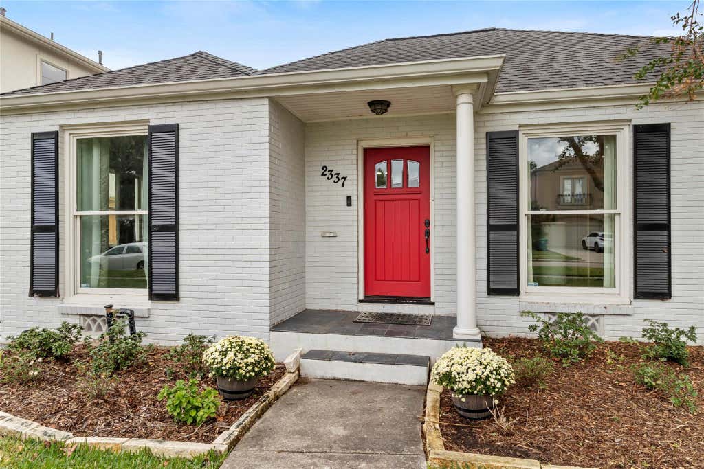 Photo of 2337 Sheridan Street, Houston, TX 77030 (MLS # 18378956)